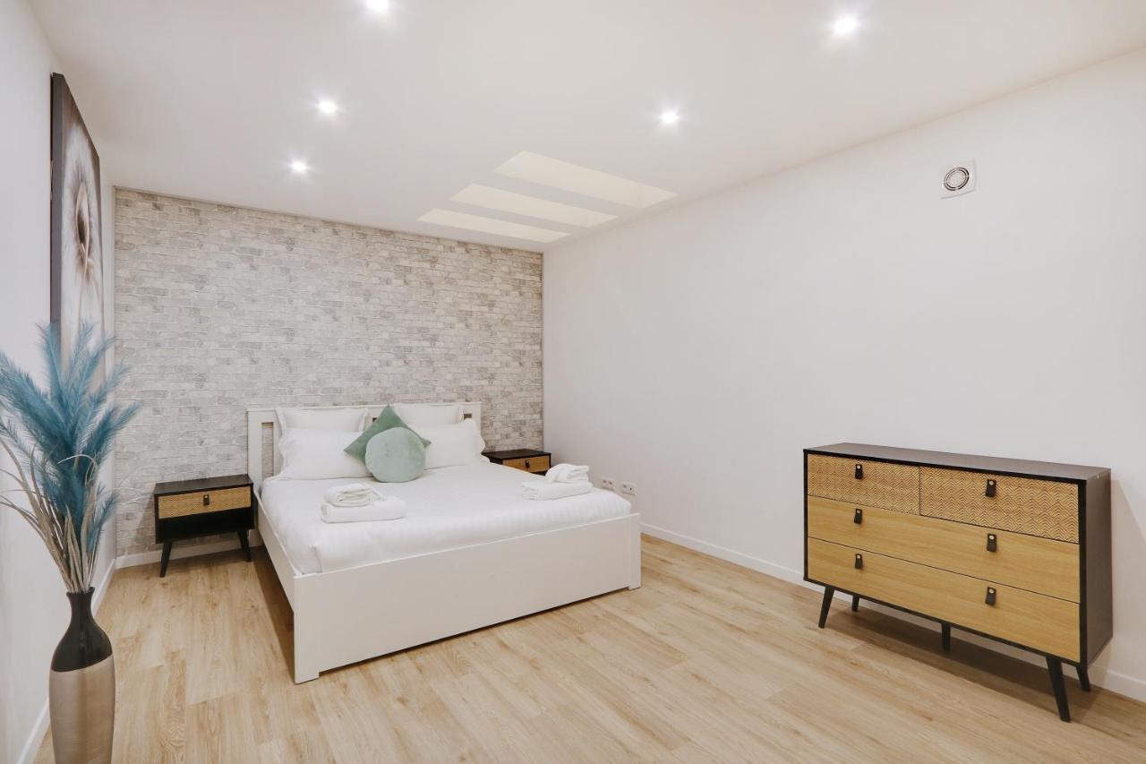 Pick A Flat'S Apartment In La Chapelle - Impasse Du Cure Париж Екстериор снимка